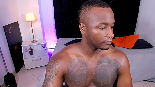 chrstian lewis1 online show from September 2025 03:19:02 PM