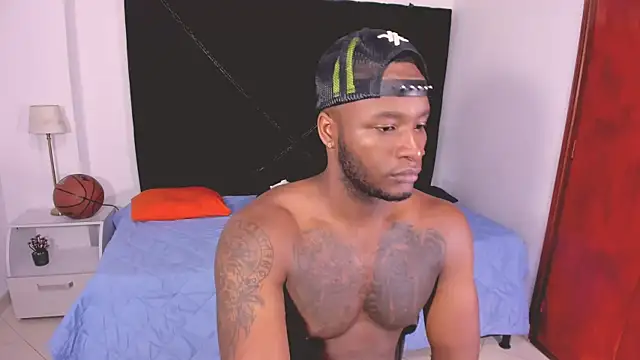 chrstian lewis1 online show from October 2025 11:01:01 AM