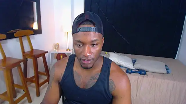 chrstian lewis1 online show from October 2025 12:04:01 PM