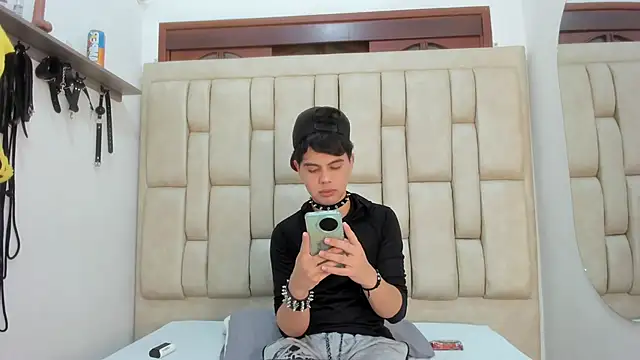 Felipe Cold online show from February 2026 02:40:02 AM