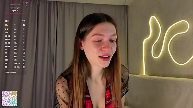 MinaMancilla online show from November 2025 04:17:02 AM