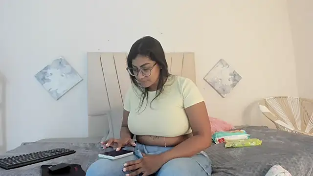  Miaa khalifa  online show from March 2026 12:11:02 PM