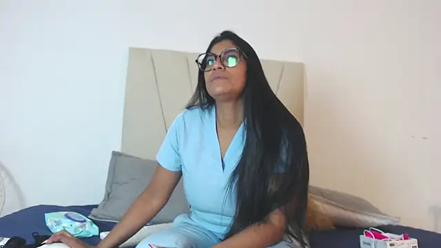  Miaa khalifa  online show from November 2025 12:53:01 PM