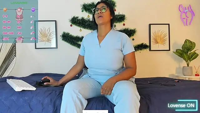  Miaa khalifa  online show from December 2025 12:37:01 PM