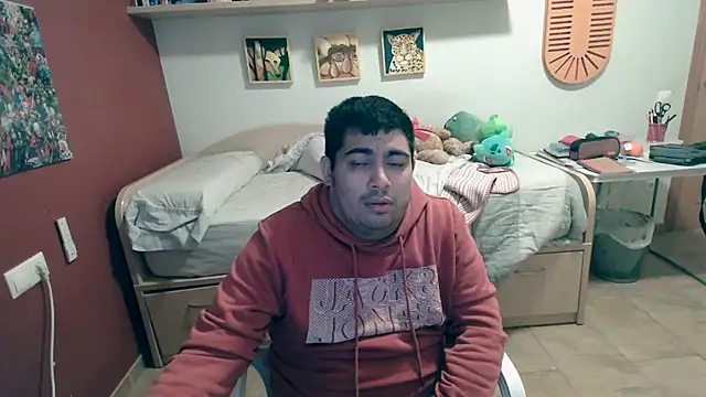 Martigato3 online show from November 2025 10:57:02 PM