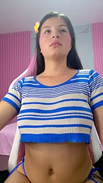 Snapshot of Cami_Boobss chatting on October 2025 12:17:01 PM Cami Boobss online show from October 2025 12:17:01 PM