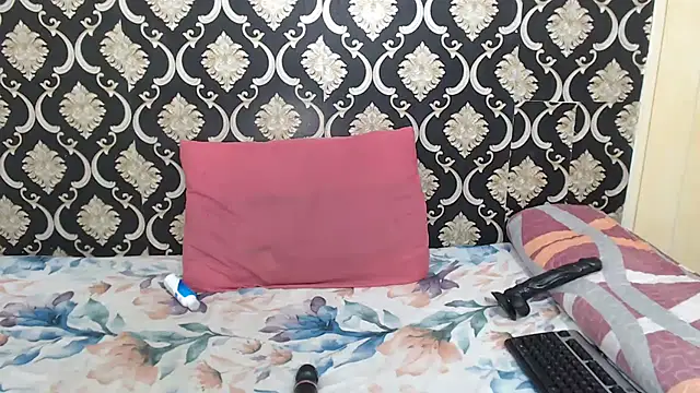 ExoticCandyx online show from December 2025 06:29:02 PM