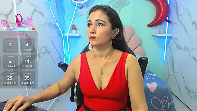 Snapshot of noelia_milf19 chatting on October 2025 03:15:02 AM noelia milf19 online show from October 2025 03:15:02 AM