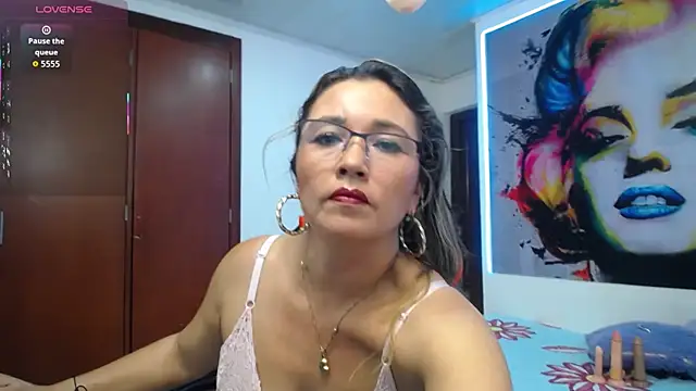noelia milf19 online show from February 2026 01:06:01 AM