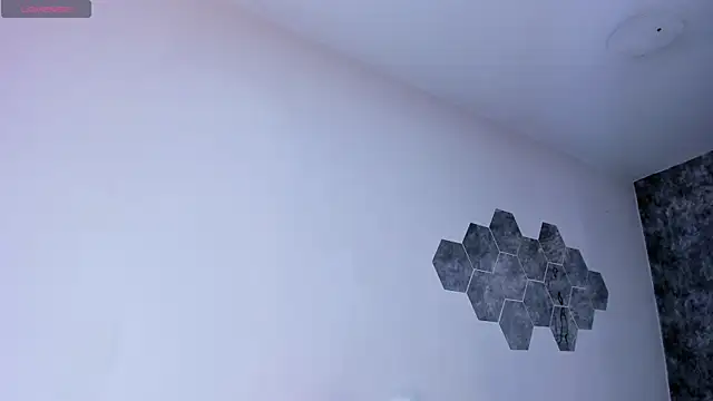 crystaldarliing online show from January 2026 06:35:02 PM