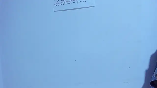 crystaldarliing online show from December 2025 04:19:01 PM