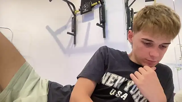 Milk Guy online show from September 2025 04:18:01 PM