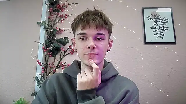 Milk Guy online show from November 2025 12:09:02 PM