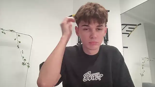 Milk Guy online show from November 2025 12:42:02 PM