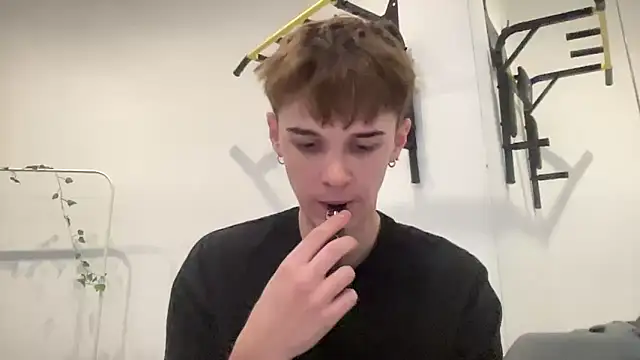 Milk Guy online show from November 2025 01:50:02 PM