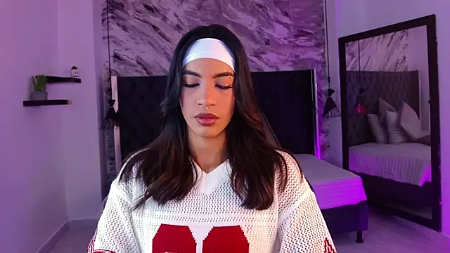 kitty collins  online show from April 2026 12:18:02 PM