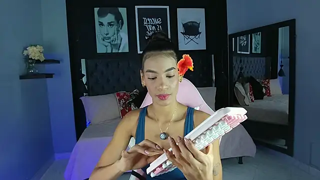 Snapshot of kitty_collins_ chatting on November 2025 11:31:02 AM kitty collins online show from November 2025 11:31:02 AM