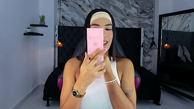 Snapshot of kitty_collins_ chatting on June 2026 11:54:02 AM kitty collins online show from June 2026 11:54:02 AM