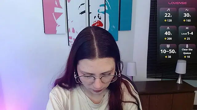 Snapshot of AlanaGarcia19 chatting on September 2025 11:43:01 AM AlanaGarcia19 online show from September 2025 11:43:01 AM
