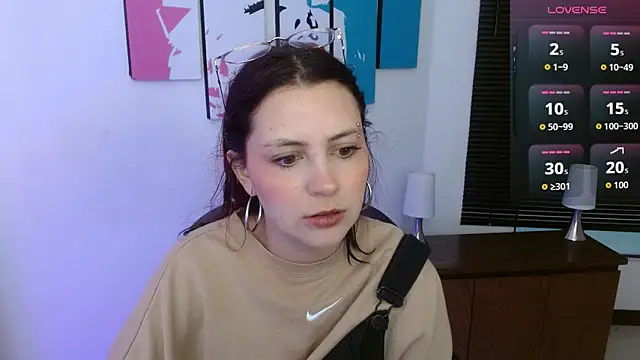 Snapshot of AlanaGarcia19 chatting on October 2025 11:51:01 AM AlanaGarcia19 online show from October 2025 11:51:01 AM