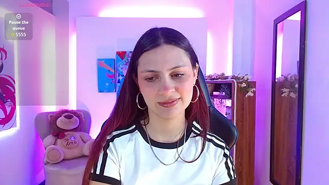 Snapshot of AlanaGarcia19 chatting on December 2025 12:00:02 PM AlanaGarcia19 online show from December 2025 12:00:02 PM