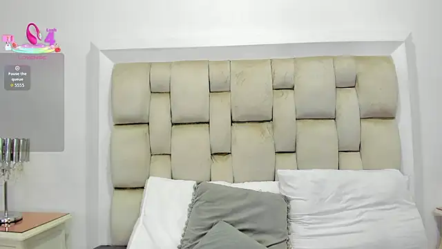 Snapshot of ValerieSoto chatting on February 2026 07:41:02 PM ValerieSoto online show from February 2026 07:41:02 PM