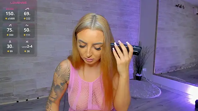 Lexi Blazee online show from September 2025 06:13:02 AM