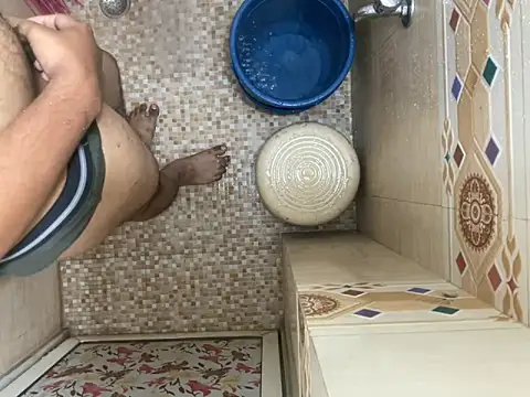 saumon3022 online show from April 2026 09:55:02 AM