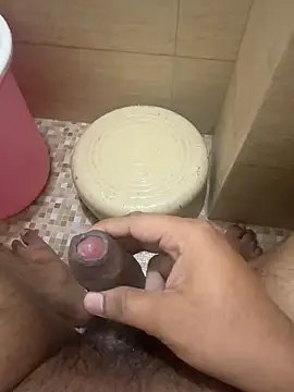 saumon3022 online show from November 2025 07:41:02 AM