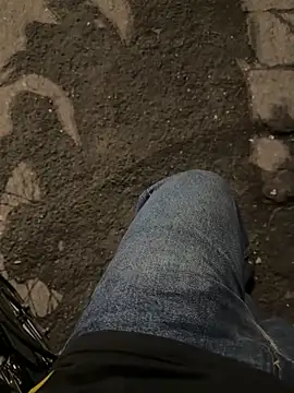 saumon3022 online show from September 2025 07:45:01 PM