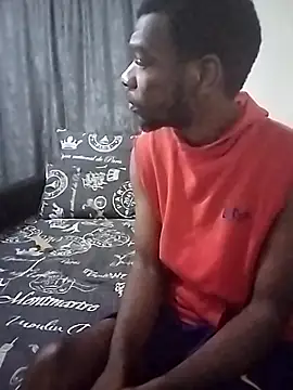 Snapshot of TmanZim2025 chatting on March 2026 07:21:02 PM TmanZim2025 online show from March 2026 07:21:02 PM