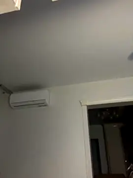 DeniMilkyyyyy online show from December 2025 01:39:01 AM