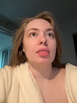 DeniMilkyyyyy online show from October 2025 06:27:01 PM