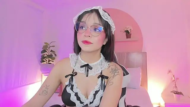 Clara Luu online show from April 2026 03:35:01 AM