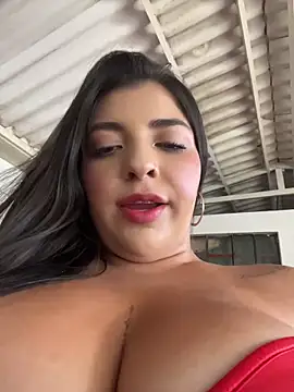 Snapshot of Isaa-Sweet chatting on May 2026 08:04:02 PM Isaa-Sweet online show from May 2026 08:04:02 PM