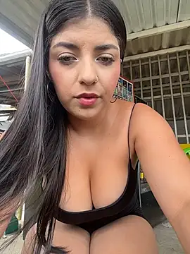 Snapshot of Isaa-Sweet chatting on February 2026 03:12:02 PM Isaa-Sweet online show from February 2026 03:12:02 PM