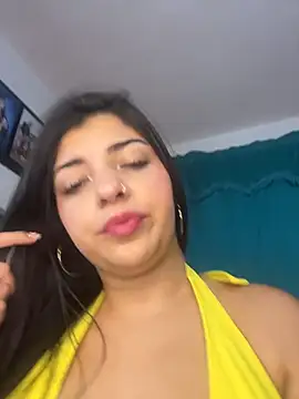 Snapshot of Isaa-Sweet chatting on November 2025 10:20:02 AM Isaa-Sweet online show from November 2025 10:20:02 AM