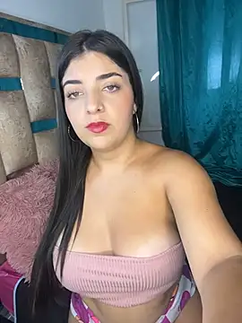 Snapshot of Isaa-Sweet chatting on February 2026 04:04:01 PM Isaa-Sweet online show from February 2026 04:04:01 PM