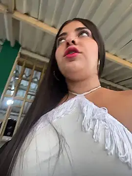 Snapshot of Isaa-Sweet chatting on January 2026 11:38:01 AM Isaa-Sweet online show from January 2026 11:38:01 AM