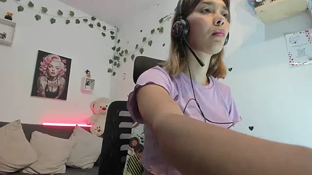 anastasia tuya online show from February 2026 11:29:02 PM