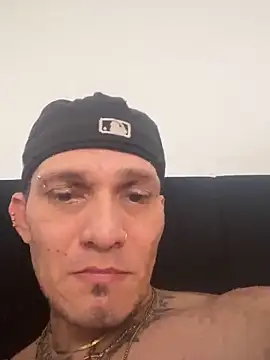 Dixonykaty online show from February 2026 02:17:02 PM