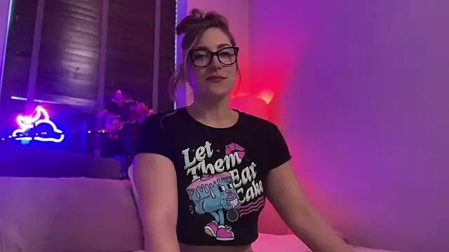 MistresssX online show from November 2025 05:06:02 PM