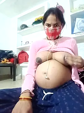 Snapshot of CUTE-786 chatting on December 2025 09:00:01 AM CUTE-786 online show from December 2025 09:00:01 AM