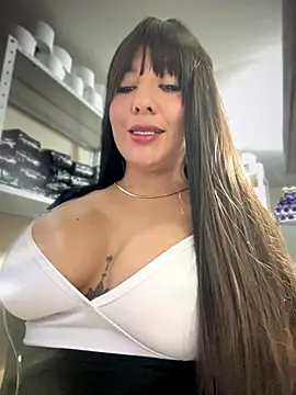 AlanaRouss online show from October 2025 11:51:02 PM