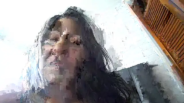 Naia Stant online show from October 2025 07:15:02 PM