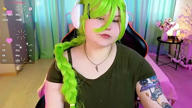 fillisfox  online show from March 2026 11:22:01 AM
