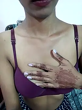 Small Titss online show from October 2025 05:29:01 AM