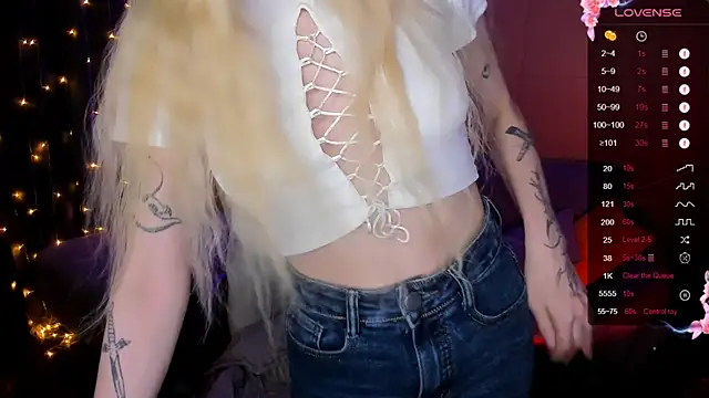 Snapshot of AnyaTaylor_ chatting on October 2025 02:31:02 AM AnyaTaylor online show from October 2025 02:31:02 AM