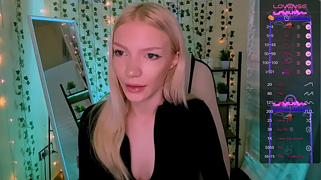 AnyaTaylor  online show from April 2026 02:05:01 AM