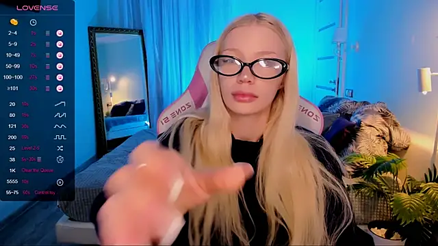 AnyaTaylor  online show from May 2026 02:10:01 AM